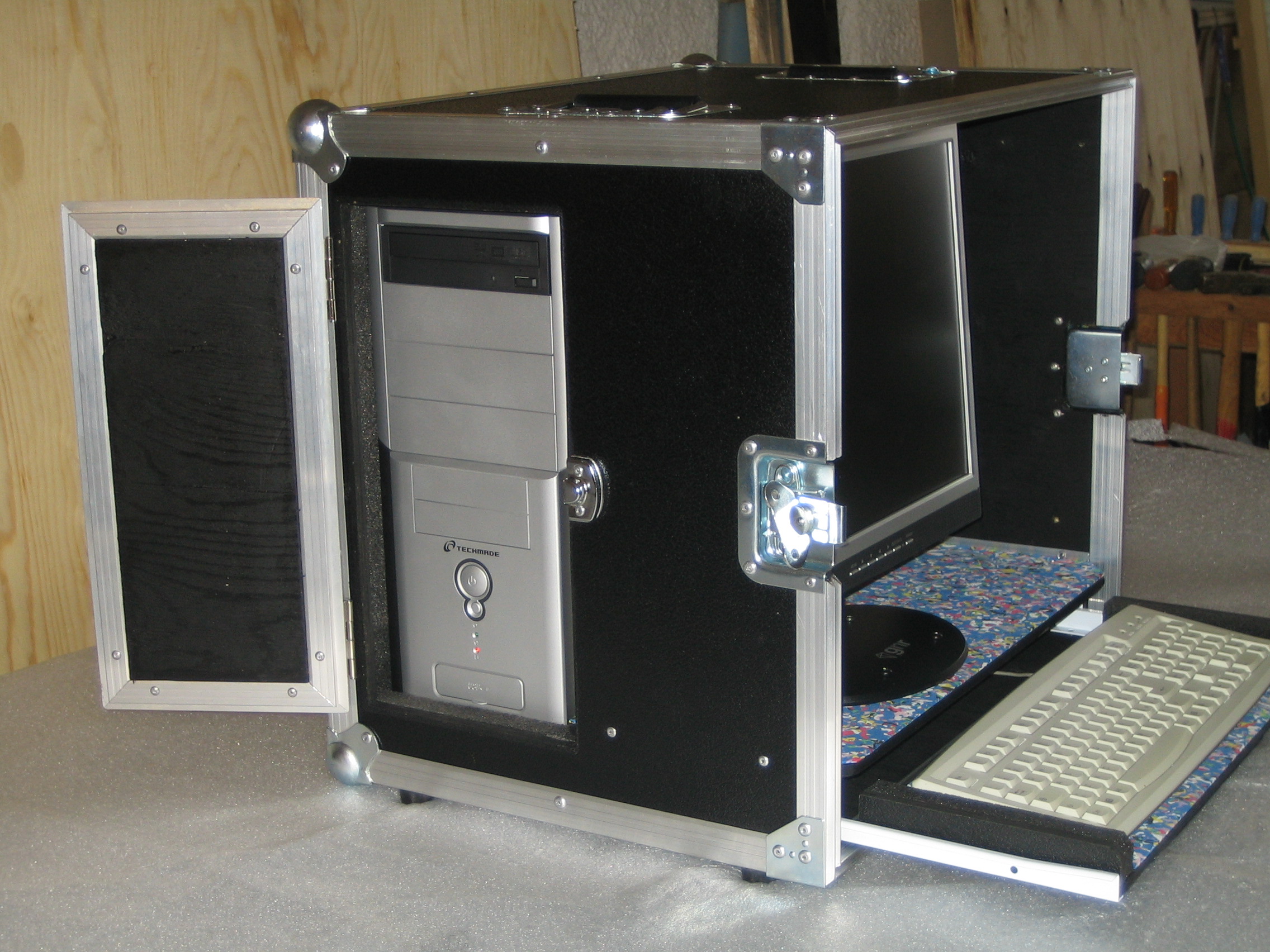 PORTA-PC-1 Musica & Teatro